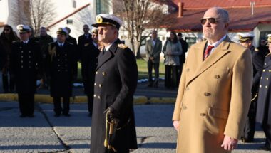 El Superior Tribunal de Justicia acompañó el acto de conmemoración del Día de la Armada en Ushuaia 